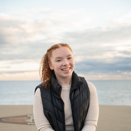 Isabella H – Clark University Student Seeking Babysitting Jobs