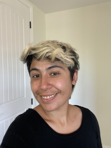 Daniella S - Wheaton Babysitter