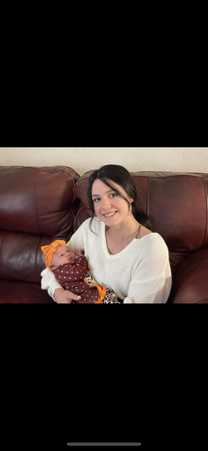 Lauren S - Aveda Institute-Lafayette Babysitter