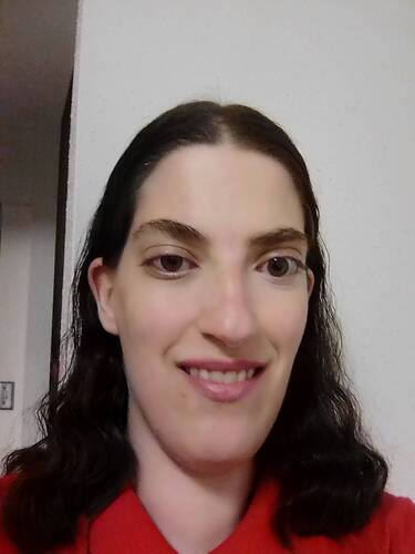 Catherine S - American Academy of Art Babysitter