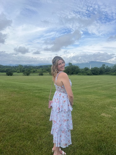 Erin M - UNE Babysitter