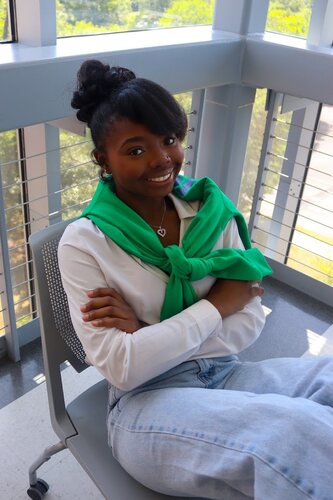 Constance L - UWF Babysitter