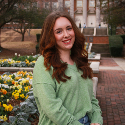 Jessica B - Samford Babysitter