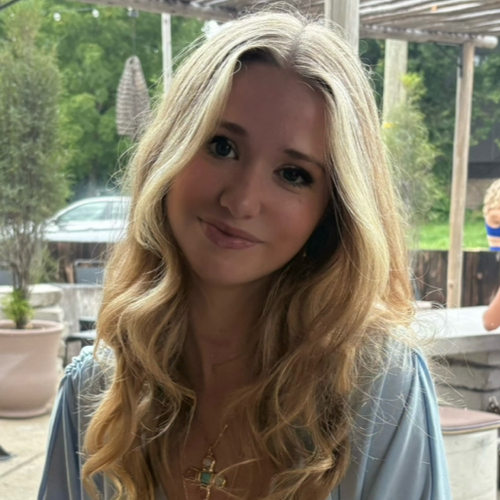 Arabelle B - Belmont Babysitter