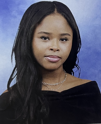 Arieanna M - CUNY BMCC Babysitter