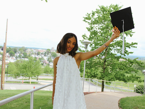 Isabella M - Towson University Babysitter