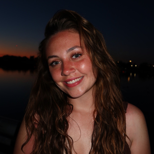 Lyndsey G - Middlesex Community College (MA) Babysitter
