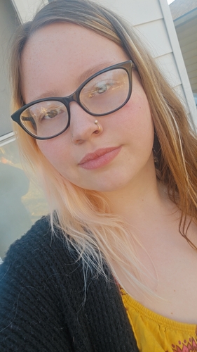 Anastasia L - Kellogg Community College  Babysitter