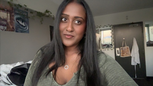 Ashna S - USC Babysitter