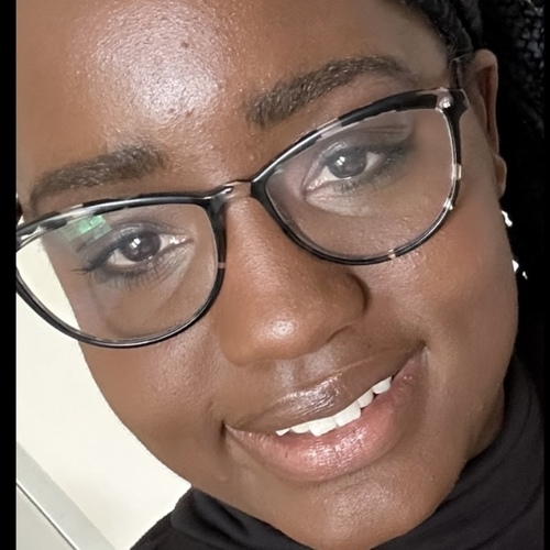 Shaniece W - TCC Babysitter