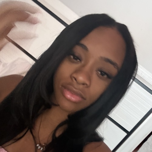 Kaori M - Essex County College  Babysitter
