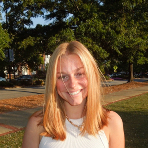 Hope M - Auburn Babysitter