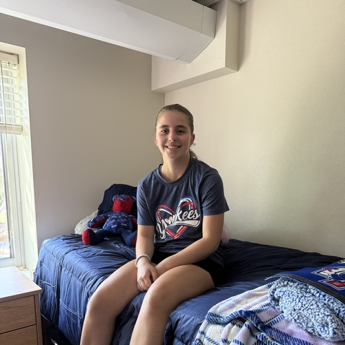 Mia G - Brockport Babysitter