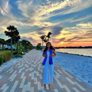 Lauren C – Florida Gulf Coast Student Seeking Babysitting Jobs