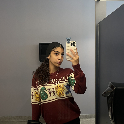 Joaqueline M - CCSU Babysitter