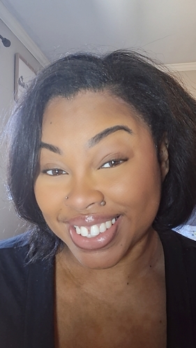 Jordan E - NIU Babysitter