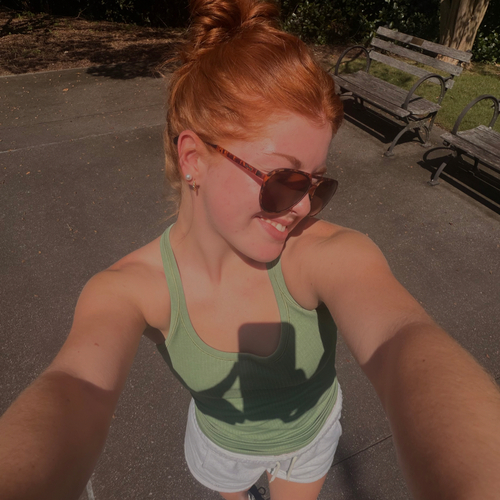Sophie G - Undefined Babysitter