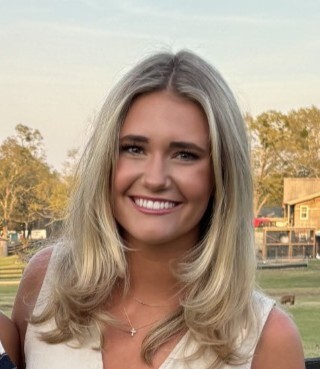 Elizabeth E - Auburn Babysitter