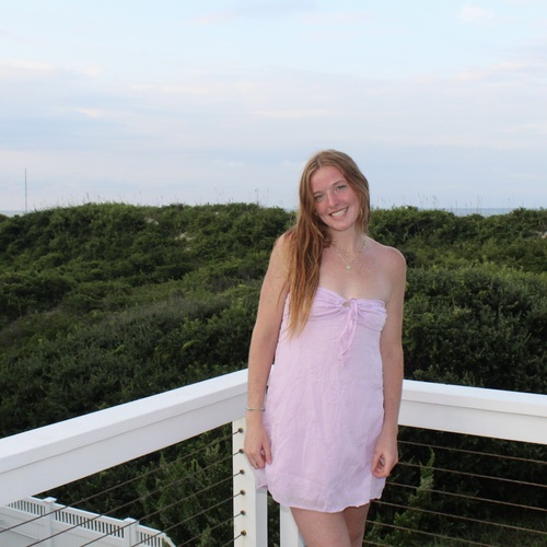 Mattie B – SUNY Geneseo Student Seeking Babysitting Jobs