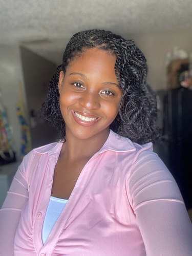 Kensia D - ACU Babysitter