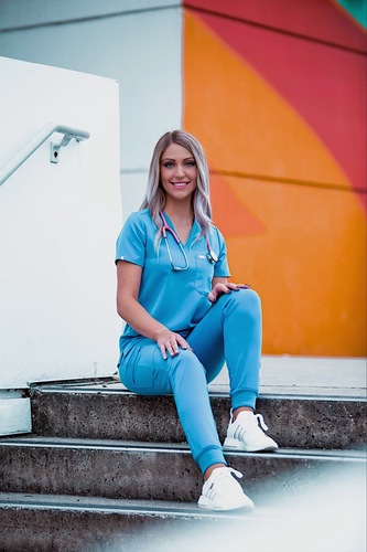 Sierra L - USF Babysitter