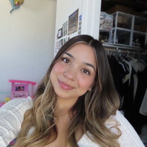 Nallely M - UC Berkeley Babysitter