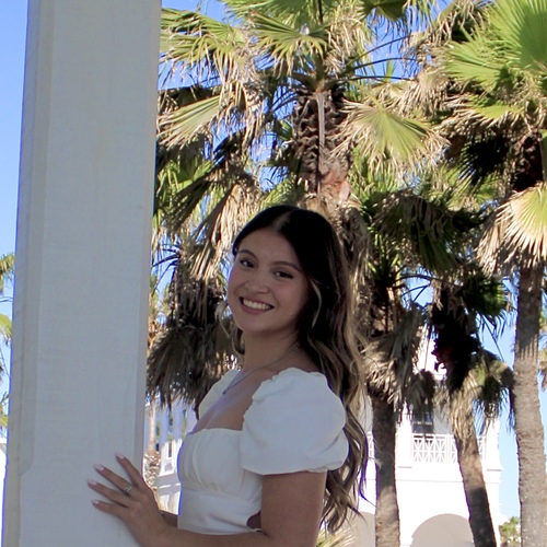 Alejandra C - Texas A&M Babysitter