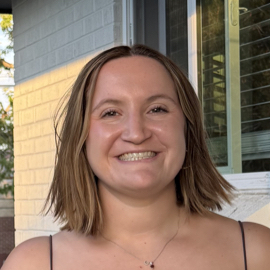Grace M - DU Babysitter