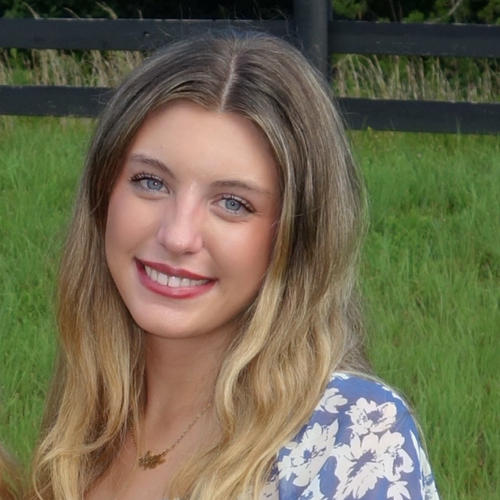 Isabelle B - Samford Babysitter