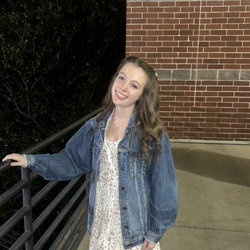 Gracie C - Harding Babysitter