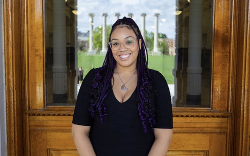 Nia D - Mizzou Babysitter