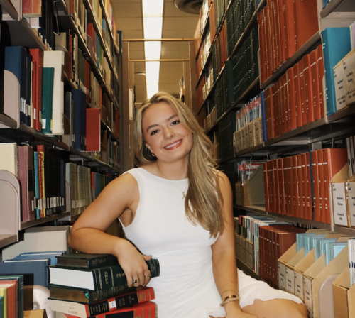 Avery C - Centenary Babysitter