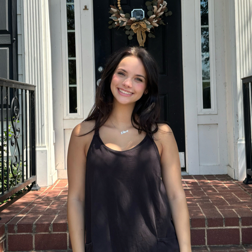 Eleni K - DBU Babysitter