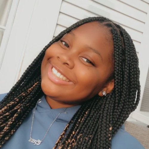 Eyani L - Montclair State Babysitter