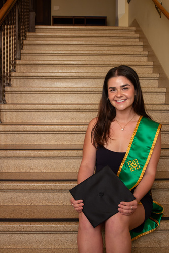 Jordan R - USF Babysitter