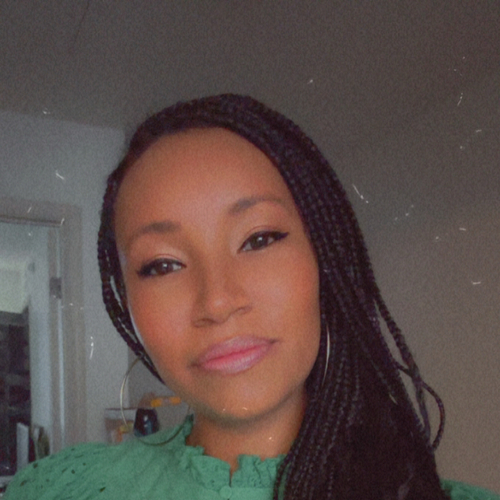 Brianna T - UNC Greensboro Babysitter
