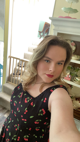 Daphne R - UT Tyler Babysitter