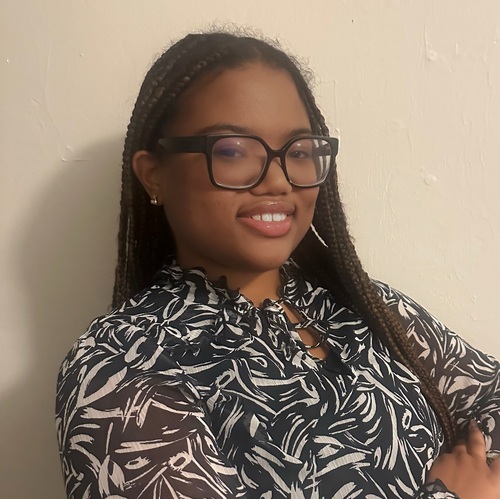 Nia M - FSU Babysitter