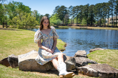 Ella R – Samford Student Seeking Babysitting Jobs