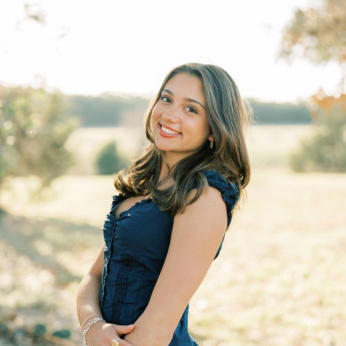Madison S - Texas State Babysitter