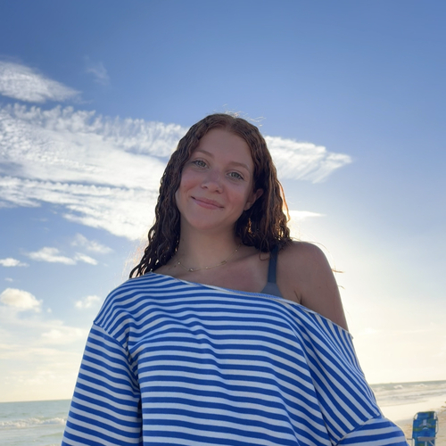 Allyson B - MHC Babysitter