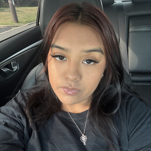 Joseline N - Touro Babysitter