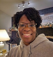 Roxanne W – MSB Student Seeking Babysitting Jobs