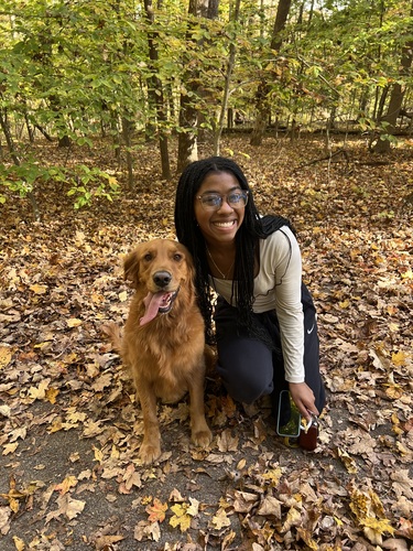 Mayah R - Huntington Babysitter