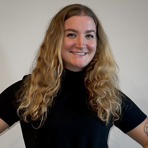 Jessi B - ISU Babysitter