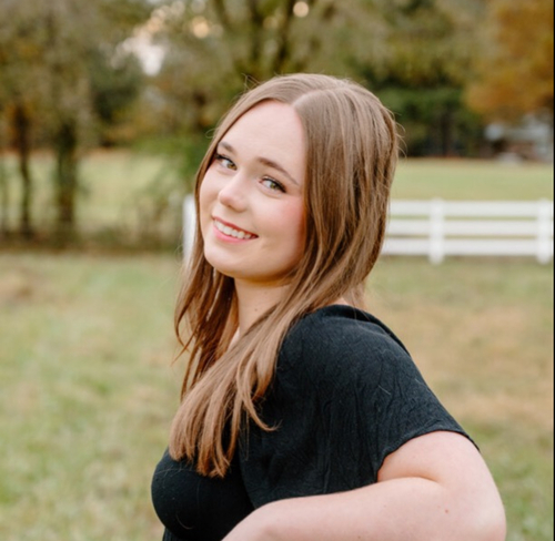 Dakota K - University of Alabama Babysitter
