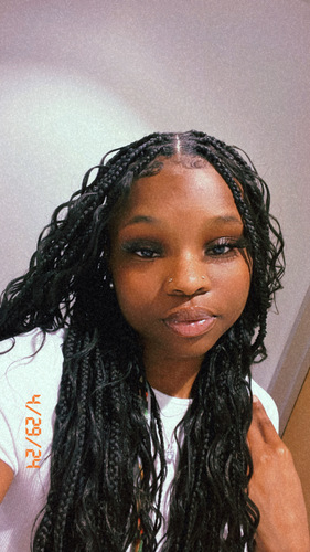 Jayla W - Knox Babysitter
