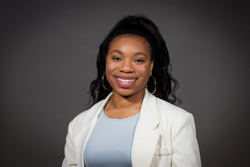 Jalysa W - USF Babysitter