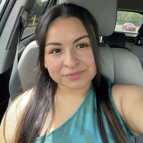 Yessica H - Trinity Babysitter