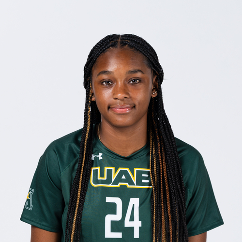 Mia R – UAB Student Seeking Babysitting Jobs